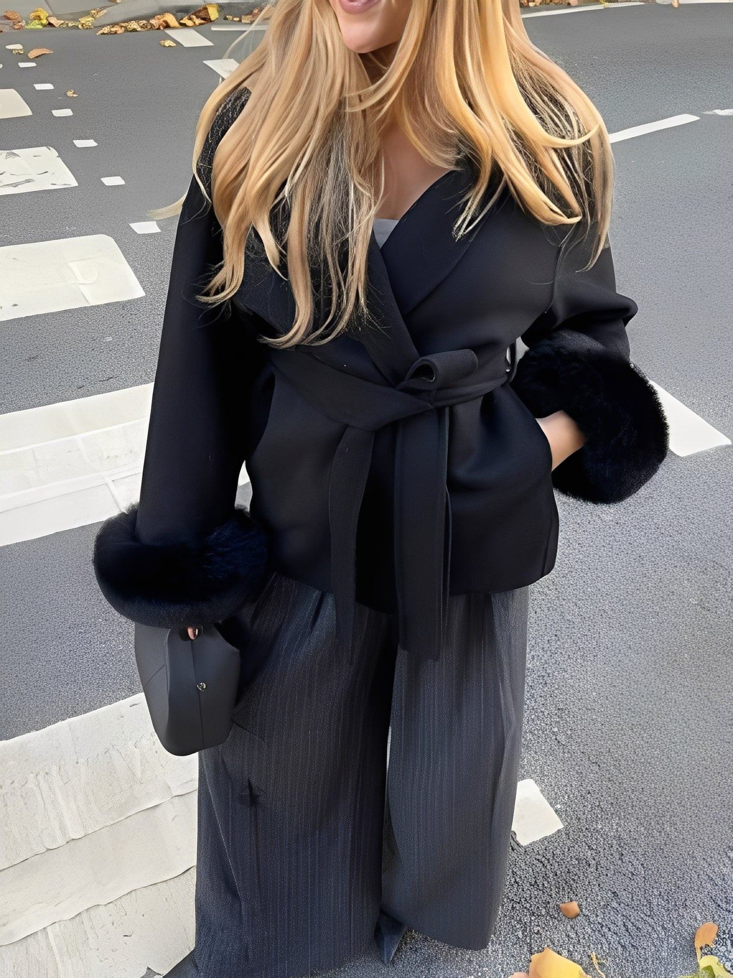 Manteau Long Élégant avec Fourrure Féminine