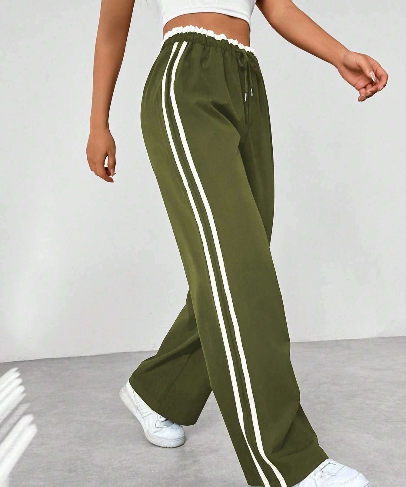 Pantalon Sport Femme Large et Tendance