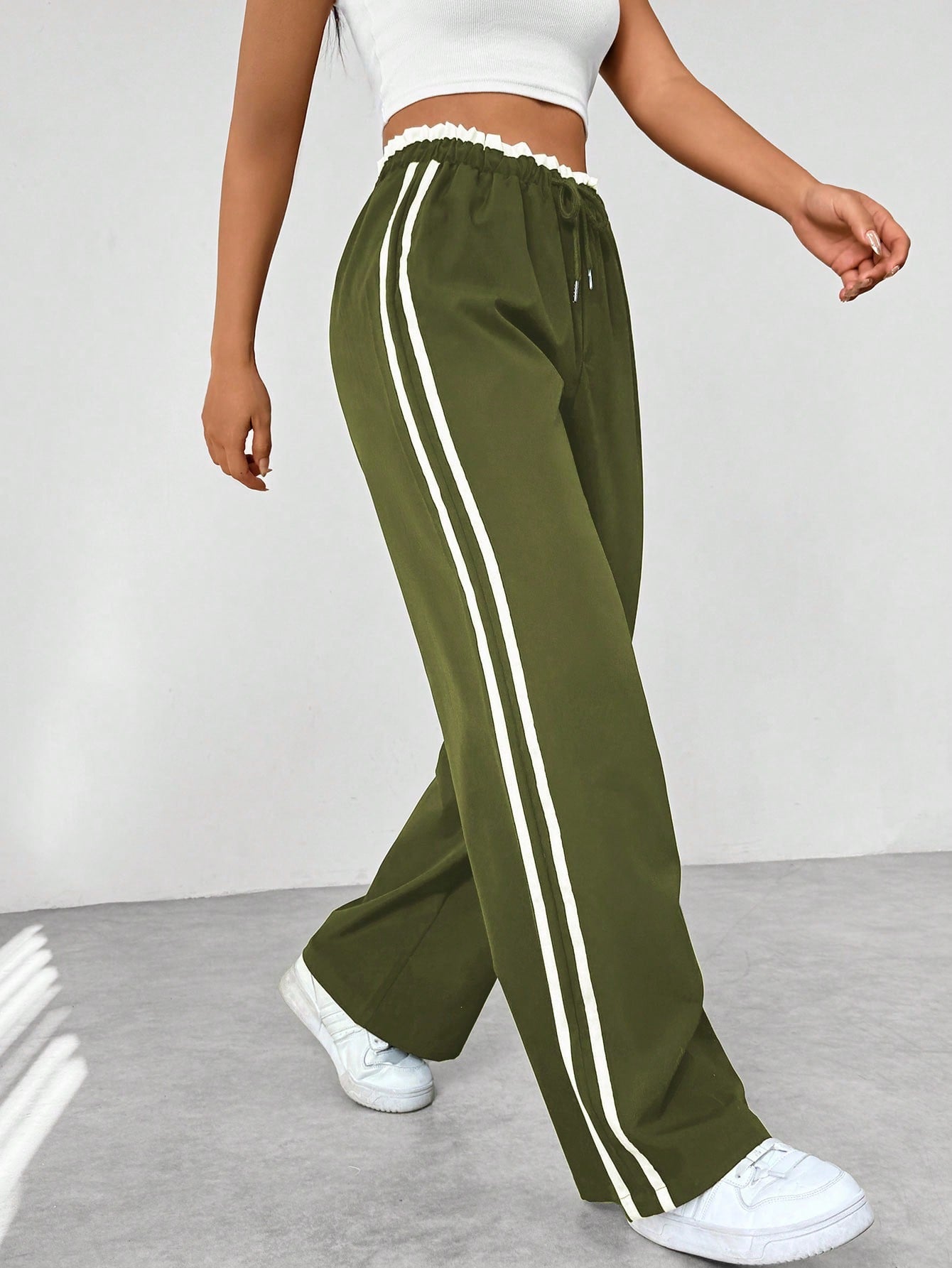Pantalon Sport Femme Large et Tendance