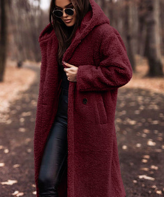 Manteau d’Hiver Féminin – Capuche en Fausse Fourrure & Chaleur Élégante