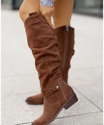 Bottes en Cuir pour Femme – Élégance & Style Intemporel