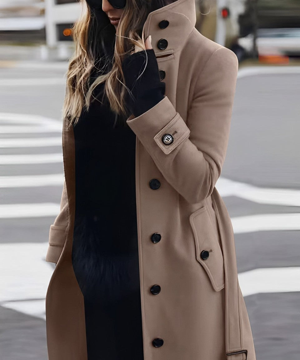 Manteau en Laine Intemporel à Coupe Ajustée