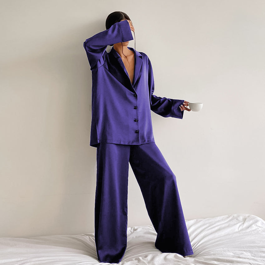 Pyjama satin boutonné ample