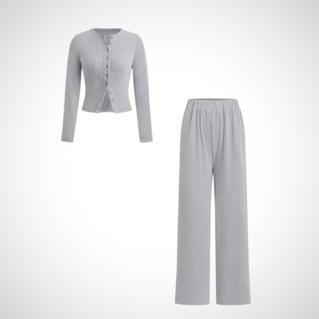Ensemble t-shirt à boutons et pantalon confort