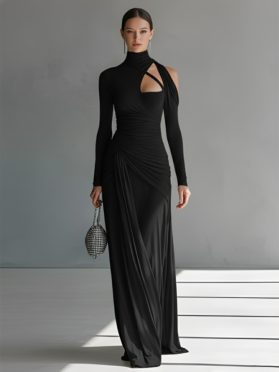 Robe Maxi Élégante en Satin Gris avec Détails Froncés et Découpes pour Femmes