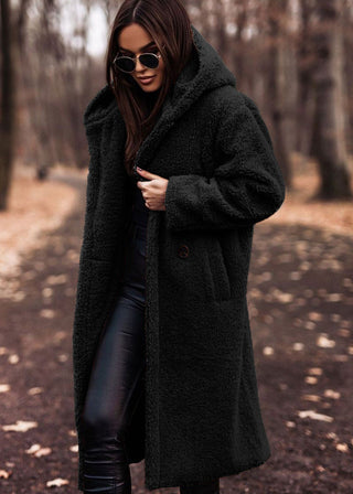 Manteau d’Hiver Féminin – Capuche en Fausse Fourrure & Chaleur Élégante