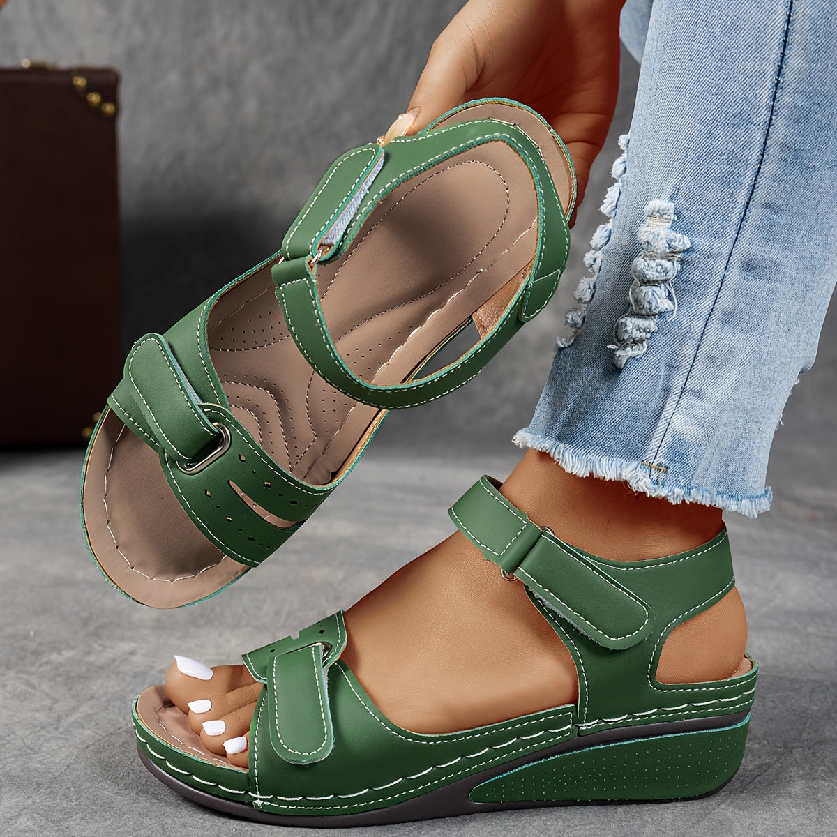 Sandales ergonomiques pour femme – Soutien structuré, semelle confortable, au quotidien