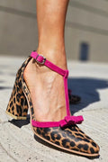 Talons vertes à motif léopard avec accent coloré