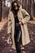 Manteau d’Hiver Féminin – Capuche en Fausse Fourrure & Chaleur Élégante