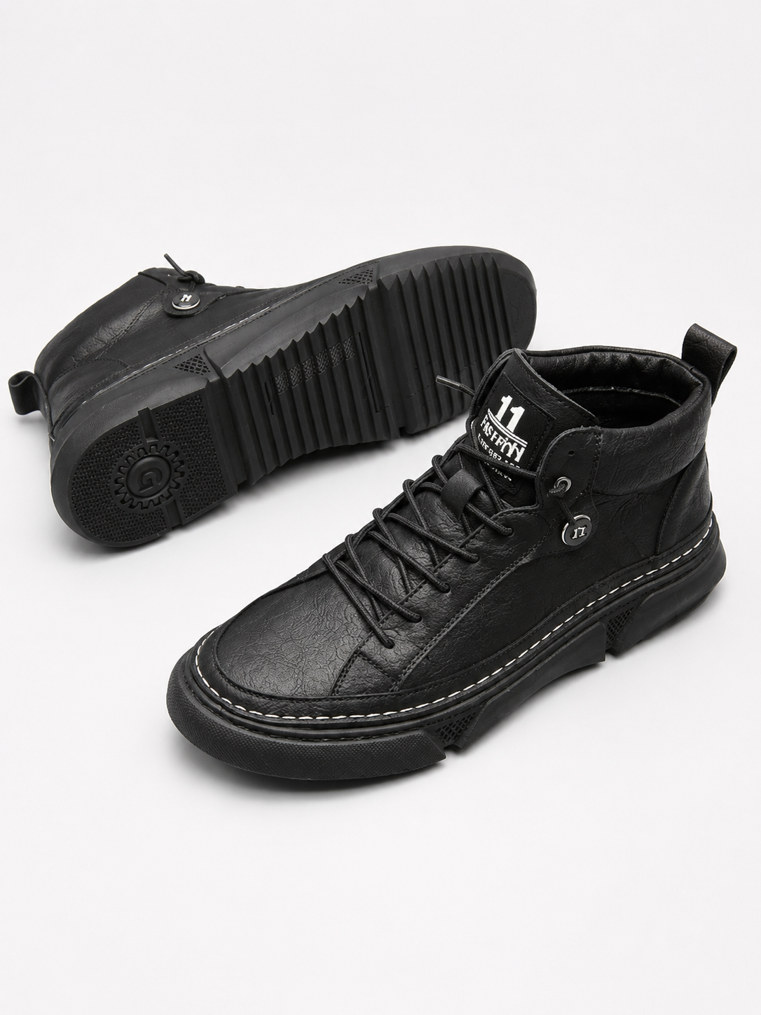 Bottes Hautes à Lacets – Construction durable, maintien confortable, pour le quotidien
