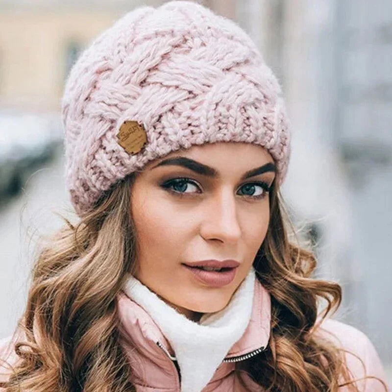Bonnet en Tricot Doux et à la Mode