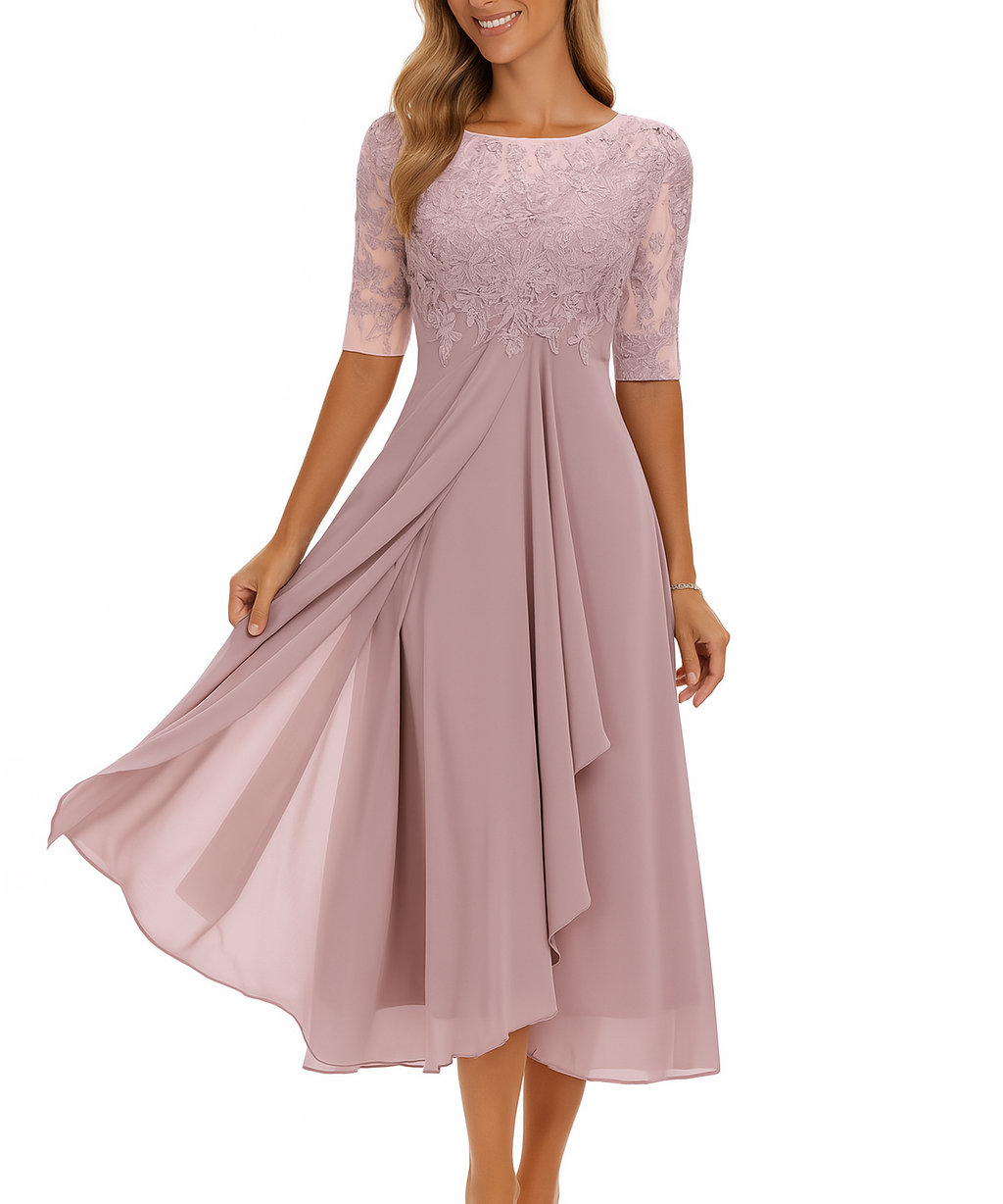 Robe festive élégante pour femmes en dentelle et chiffon