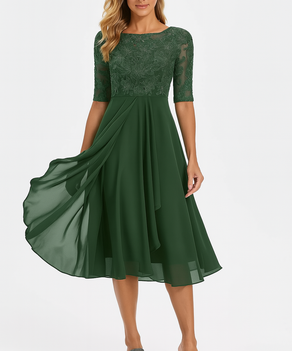 Robe festive élégante pour femmes en dentelle et chiffon