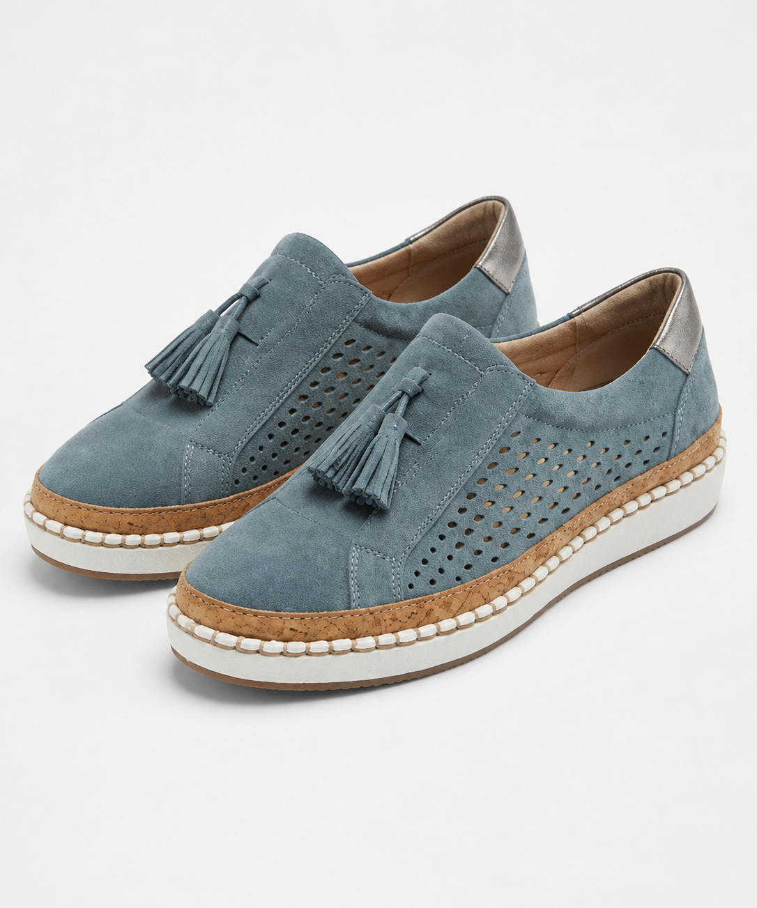 Chaussures slip-on femme – Design perforé, Semelle compensée, Usage quotidien