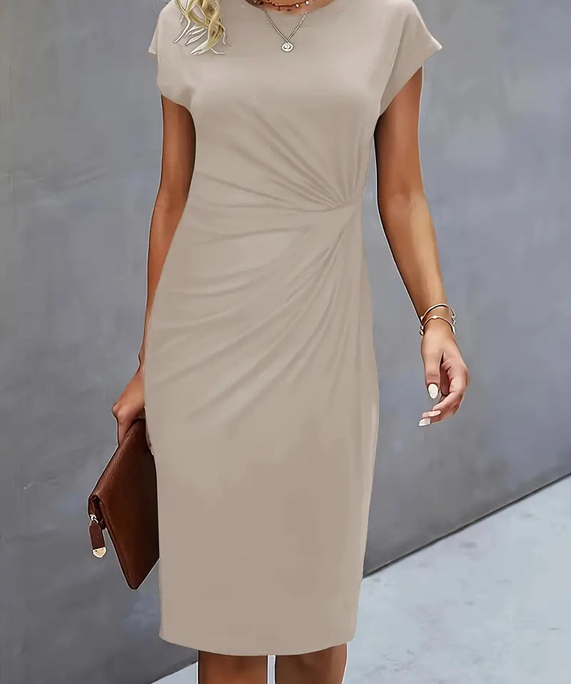 Robe Midi Intemporelle avec Silhouette Flatteuse