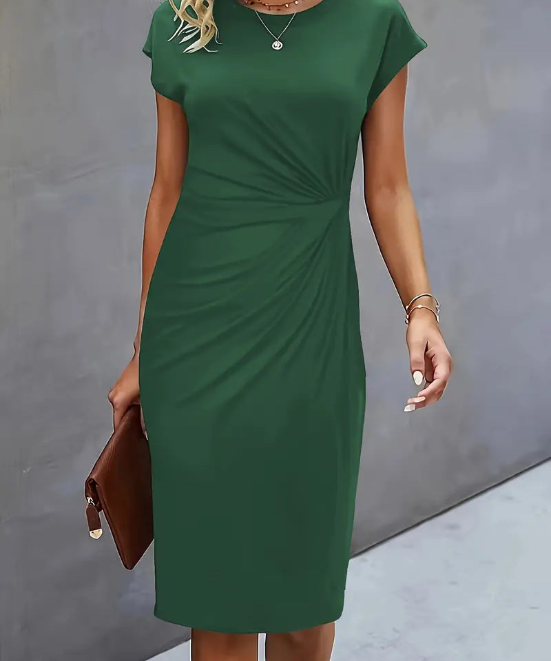 Robe Midi Intemporelle avec Silhouette Flatteuse