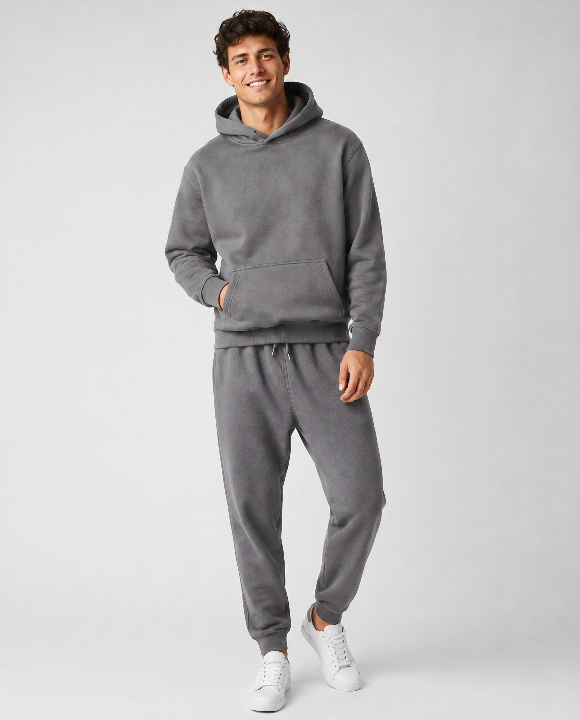 Ensemble à Capuche avec Poches – Coupe Ample Confort Quotidien Pour la Détente
