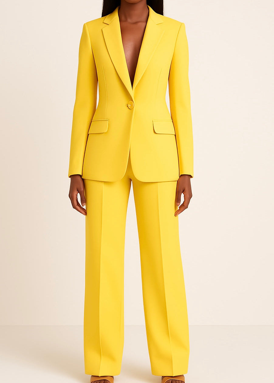 Ensemble de Costume Féminin – Blazer Long Ajusté & Élégance Formelle