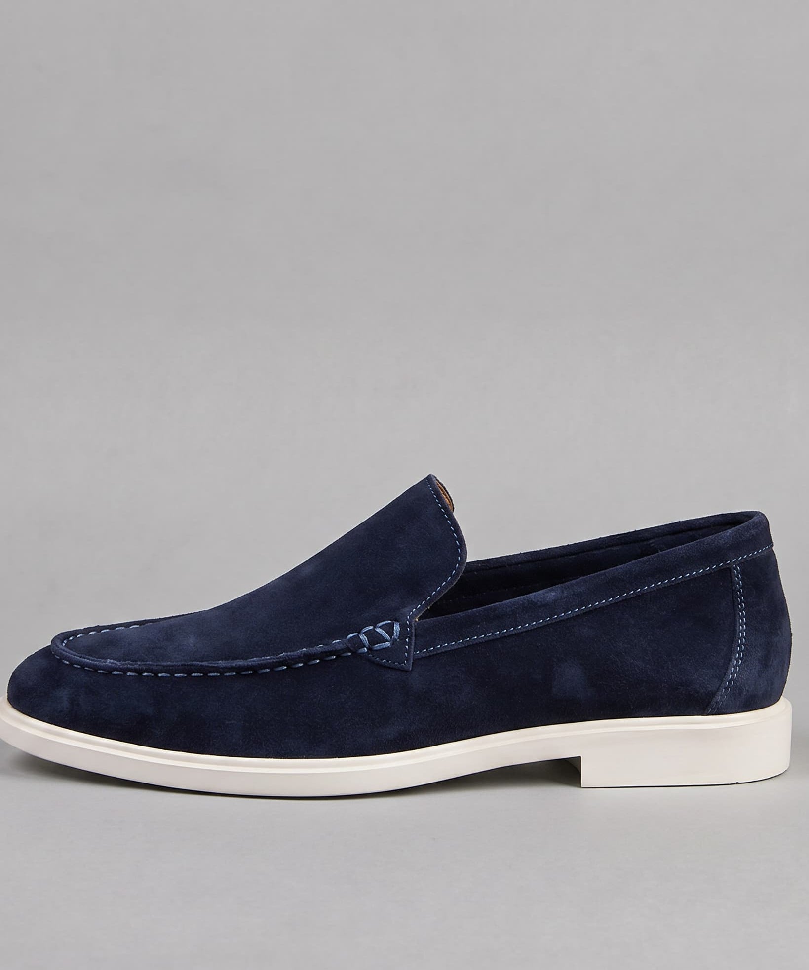 Mocassins en Daim – Modèle à Enfiler, Coutures Apparentes, Pour le Quotidien