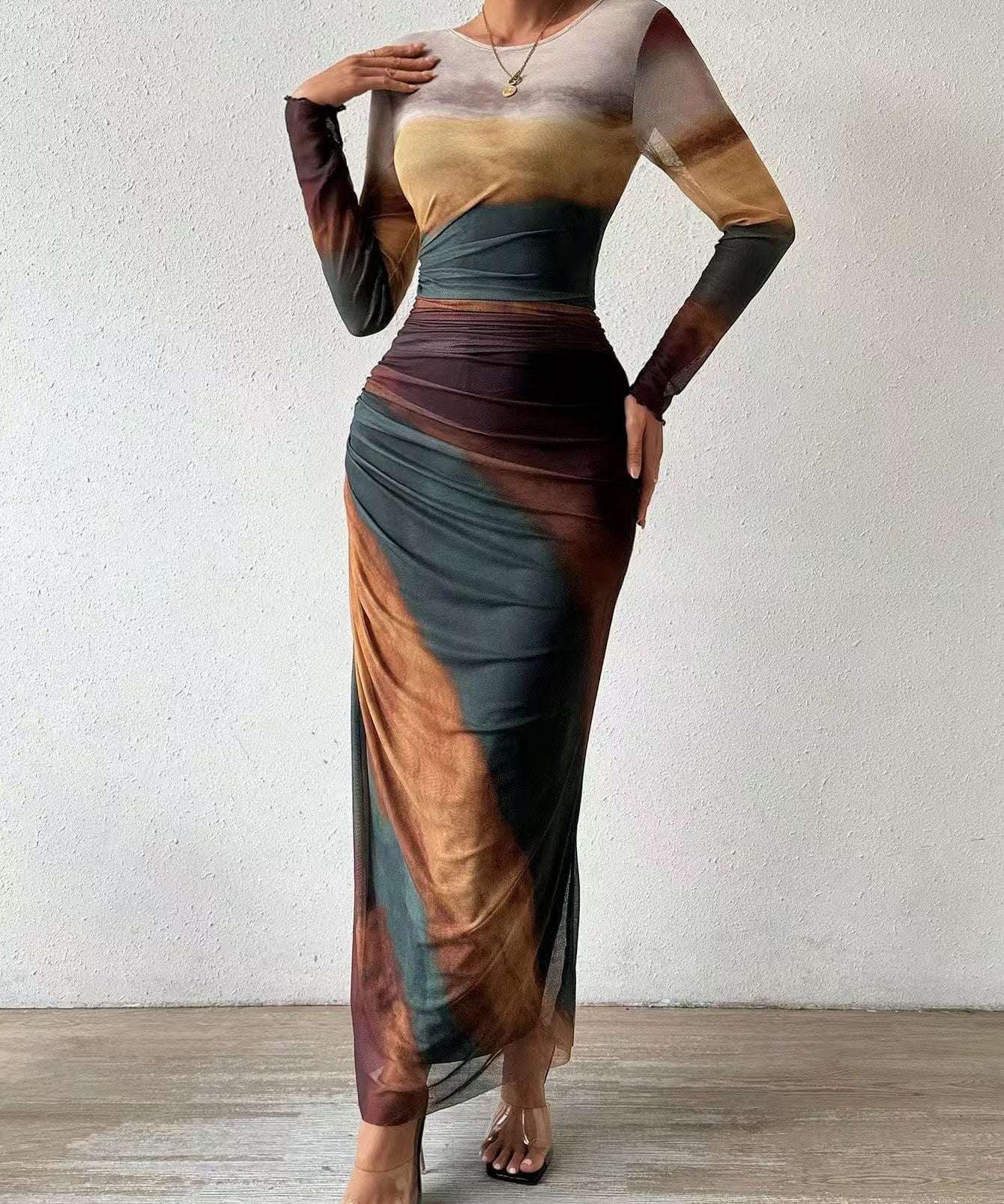 Robe maxi bodycon imprimée manches longues