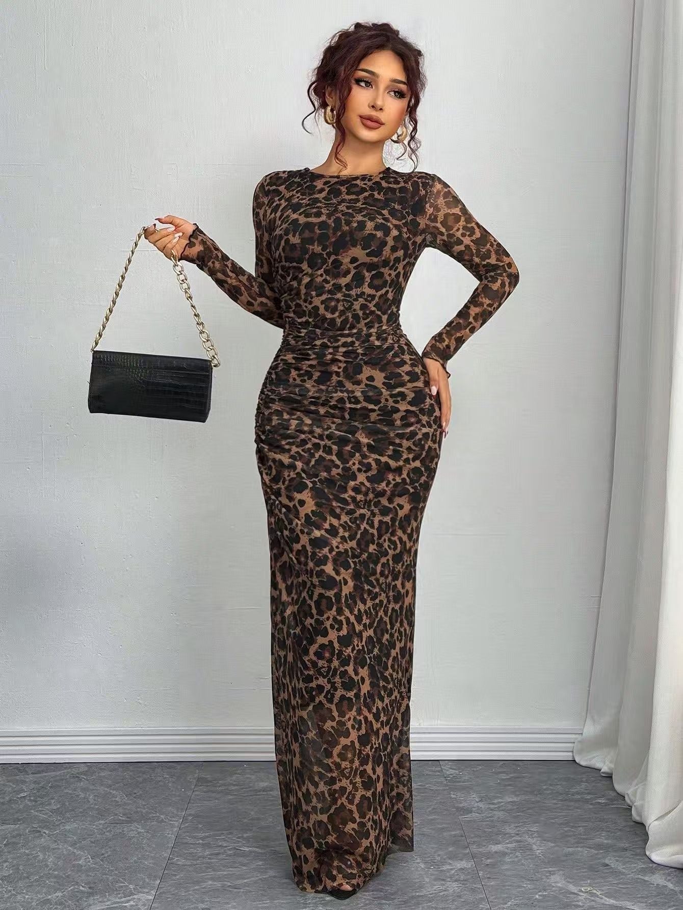Robe maxi bodycon imprimée manches longues