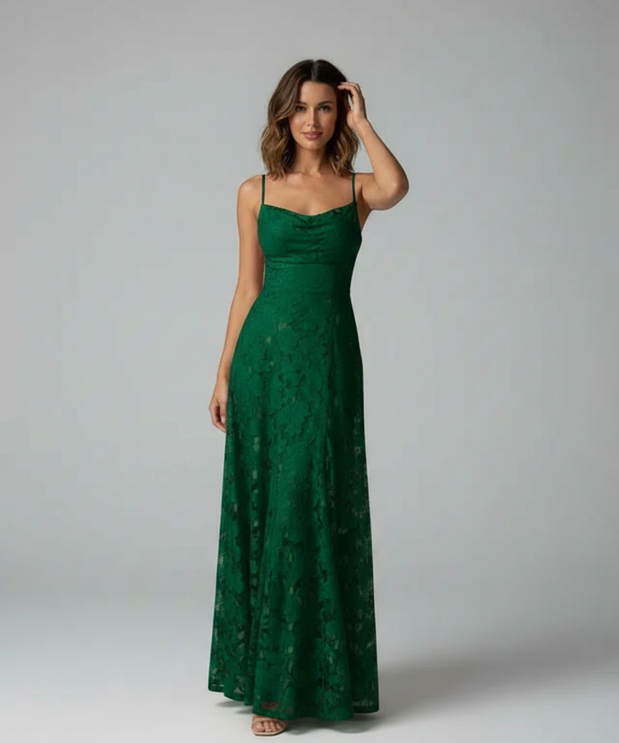 Robe Longue en Dentelle Col Carré - Élégante Silhouette Raffinée