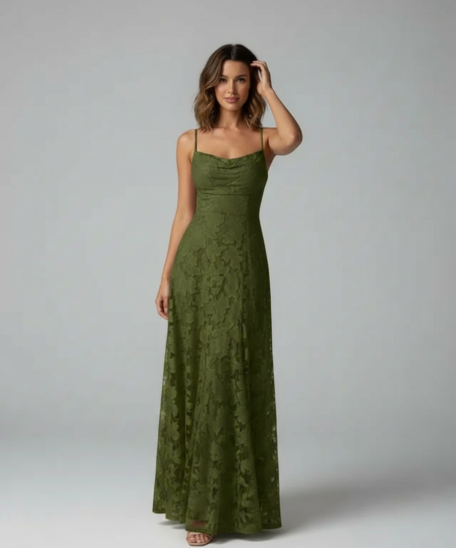 Robe Longue en Dentelle Col Carré - Élégante Silhouette Raffinée