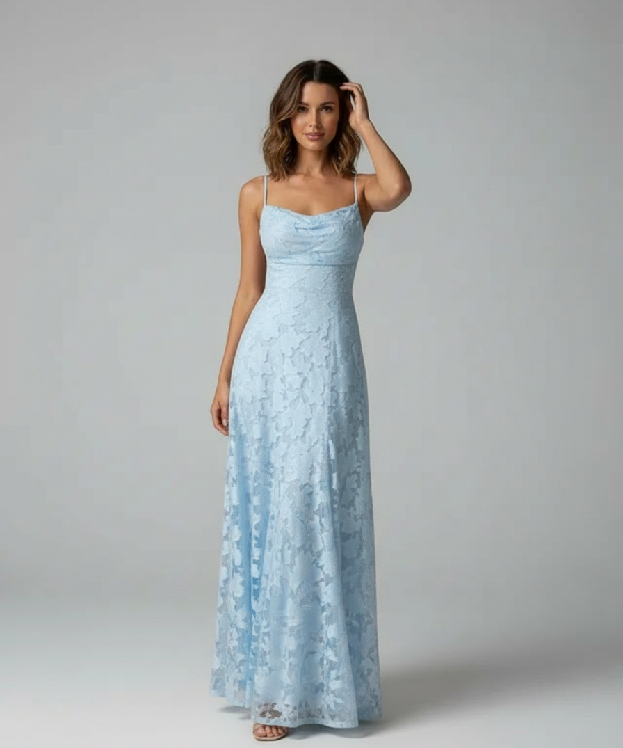 Robe Longue en Dentelle Col Carré - Élégante Silhouette Raffinée
