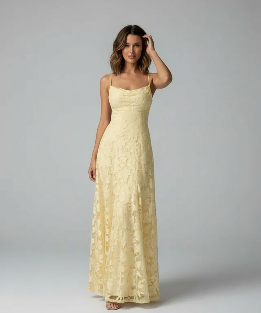 Robe Longue en Dentelle Col Carré - Élégante Silhouette Raffinée