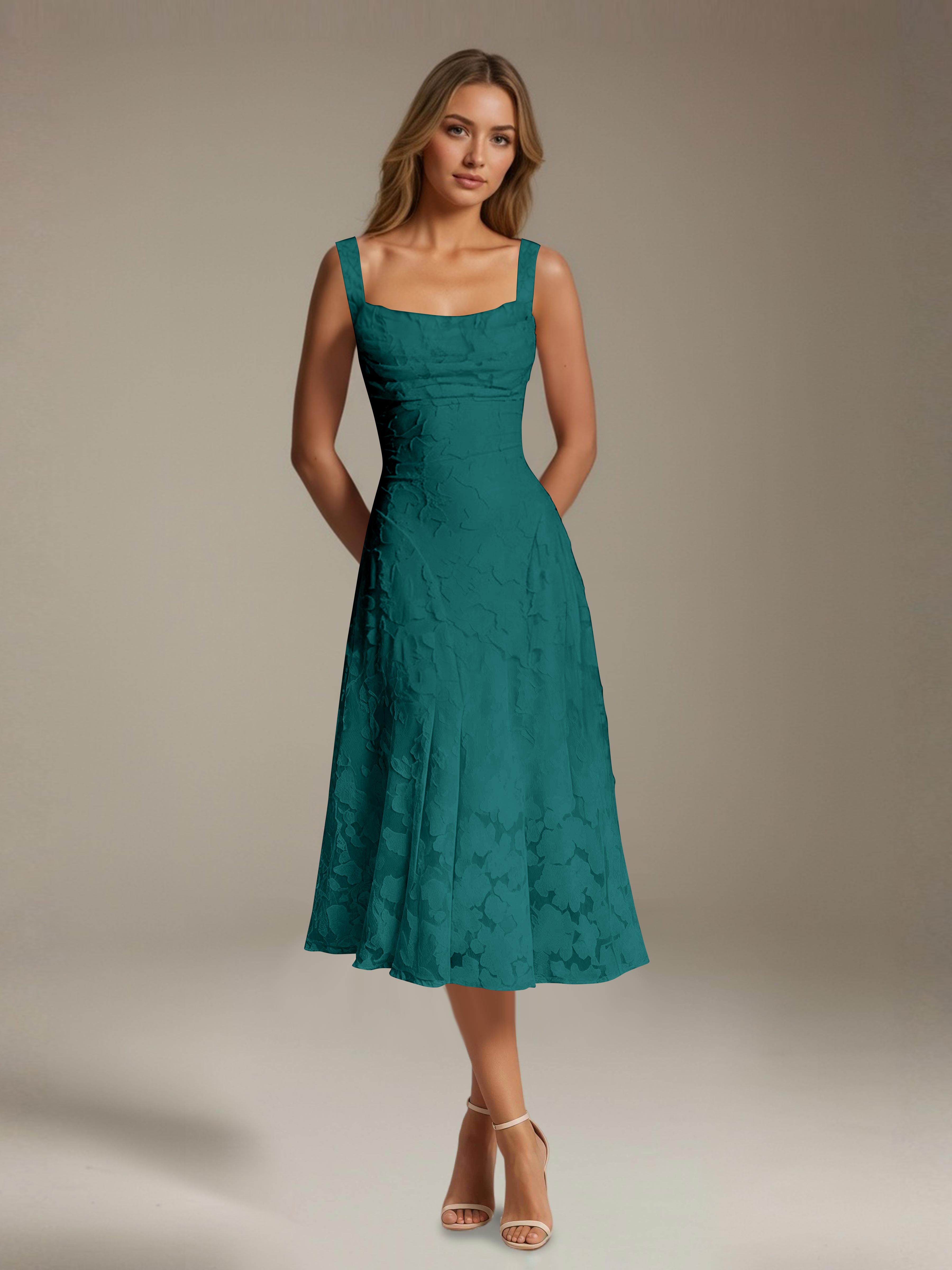 Robe Longue en Dentelle Col Carré Img 23