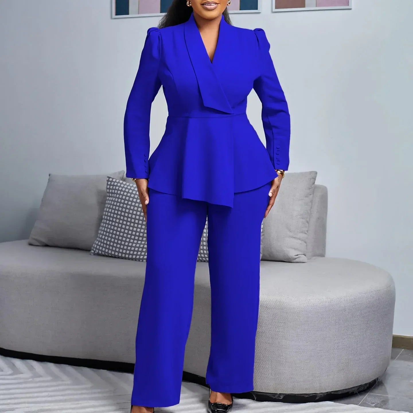 Ensemble de Costume Féminin – Blazer Long Taillé & Élégance Formelle