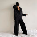 Pyjama satin boutonné ample
