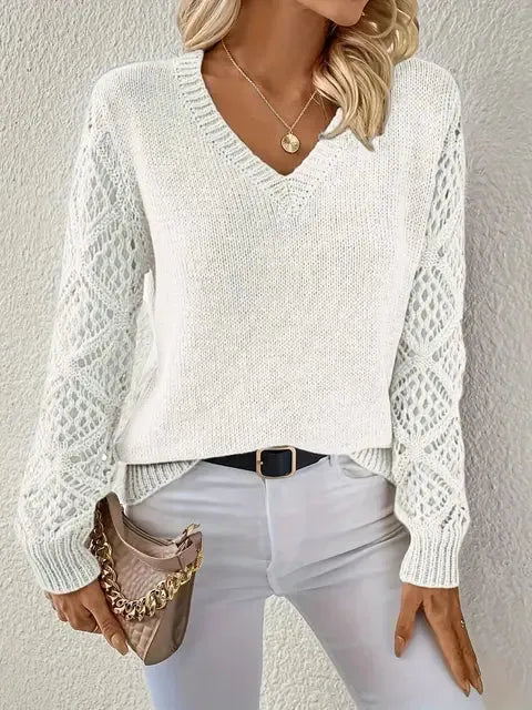 Pull femme en maille à col en V chic et intemporel