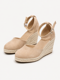 Sandales compensées femme – Bride à la cheville, bout fermé, élégance estivale