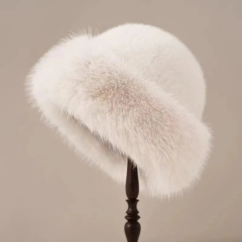 Chapeau en Fourrure Synthétique – Luxe & Style Italien