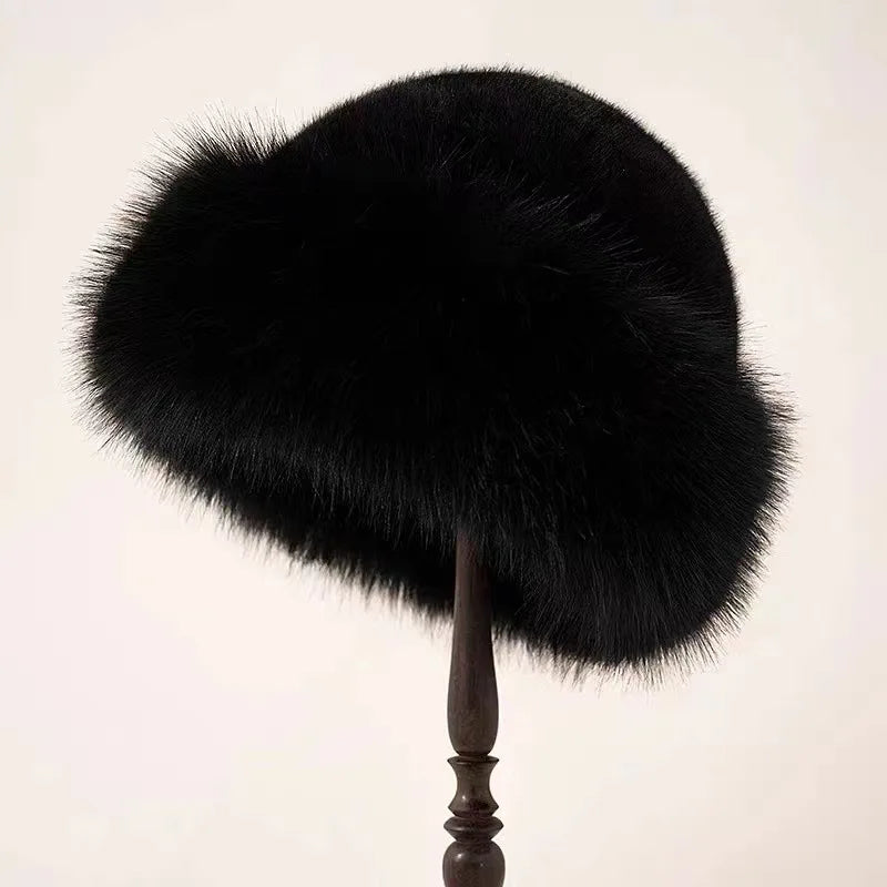 Chapeau en Fourrure Synthétique – Luxe & Style Italien