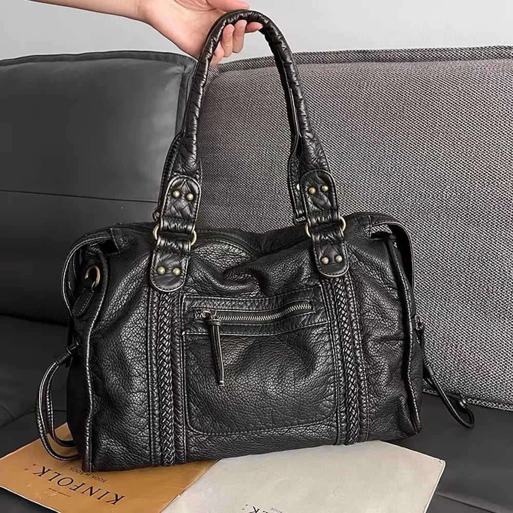 Sac à Main Femme en Cuir Noir avec Poches Zippées – Élégance Fonctionnelle
