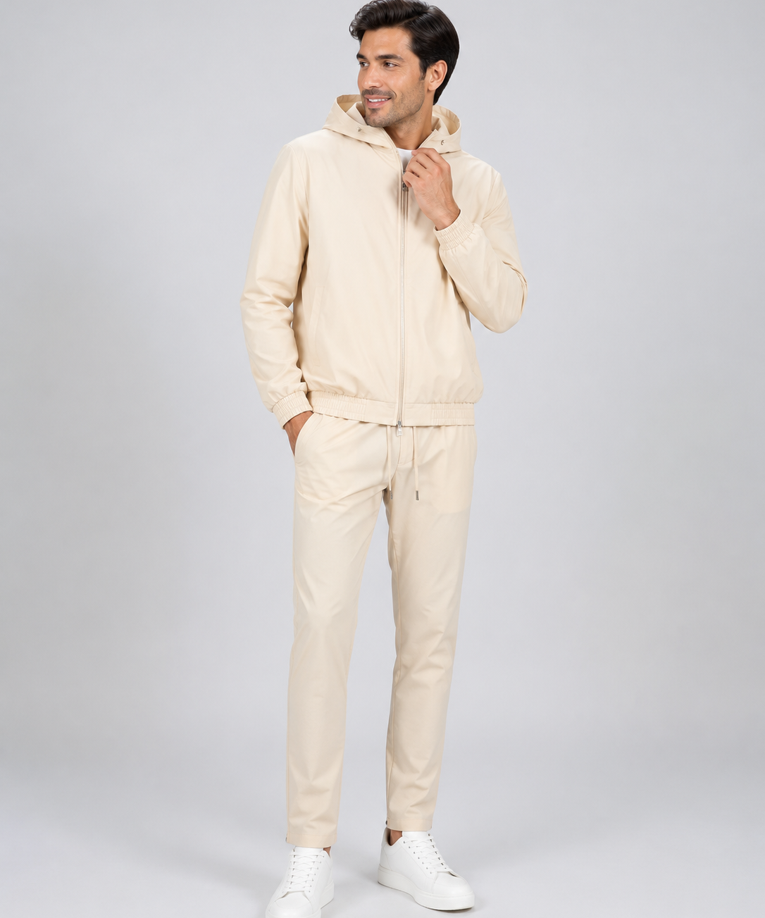 Tracksuit à Capuche 2 Pièces – Tissu Respirant, Coupe Régulière, Pour le Quotidien Actif
