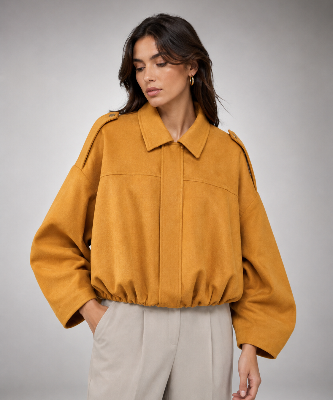 Veste Pilote Femme en Daim – Col Structuré, Fermeture Éclair, Style Décontracté