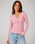 Pull femme côtelé – Col Henley boutonné, coupe ajustée, style quotidien