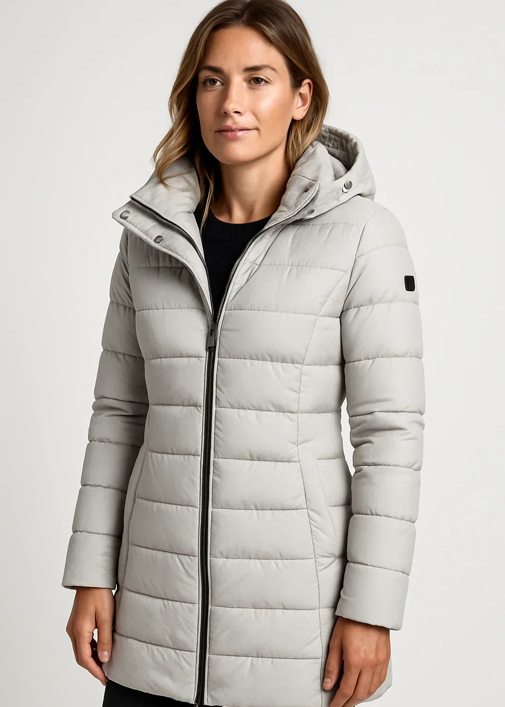 Manteau Matelassé Mi-Long avec Capuche pour Femme – Style Élégant