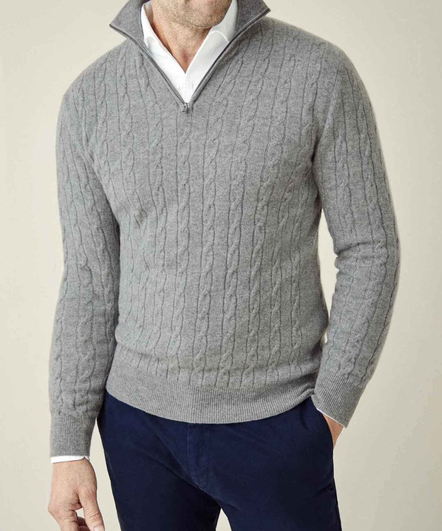 Pull zippé - Texture en tricot torsadé et chaleur ajustable
