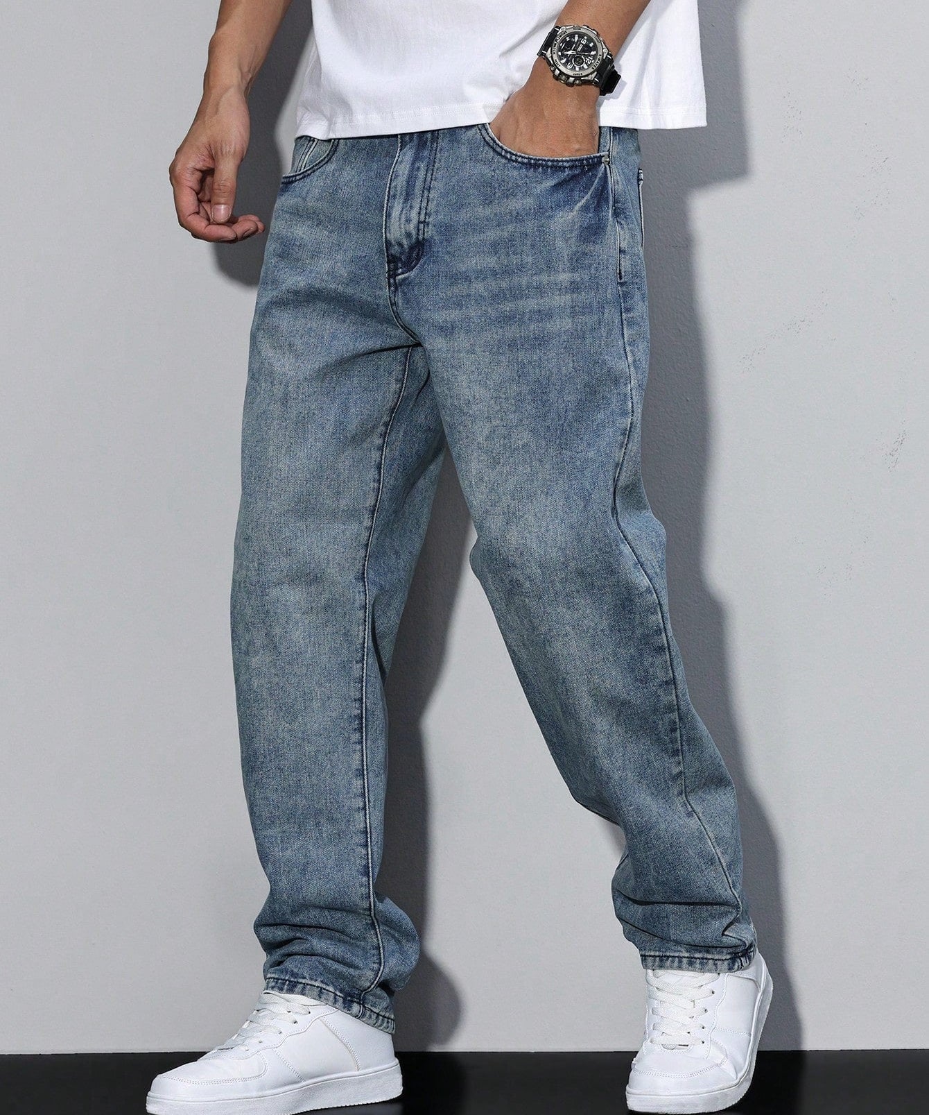 Jean uni décontracté pour homme