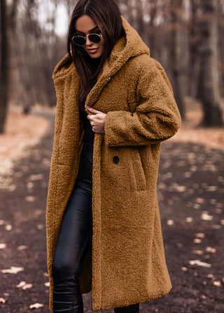 Manteau d’Hiver Féminin – Capuche en Fausse Fourrure & Chaleur Élégante
