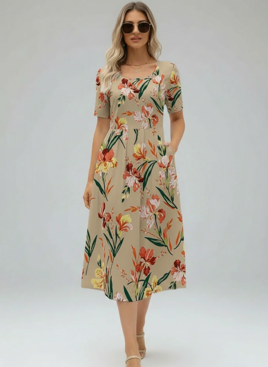 Robe d’été imprimée manches courtes fluide et chic
