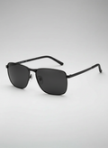 Lunettes de soleil rétro monture moderne élégante