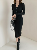 Robe ajustée à boutons élégante