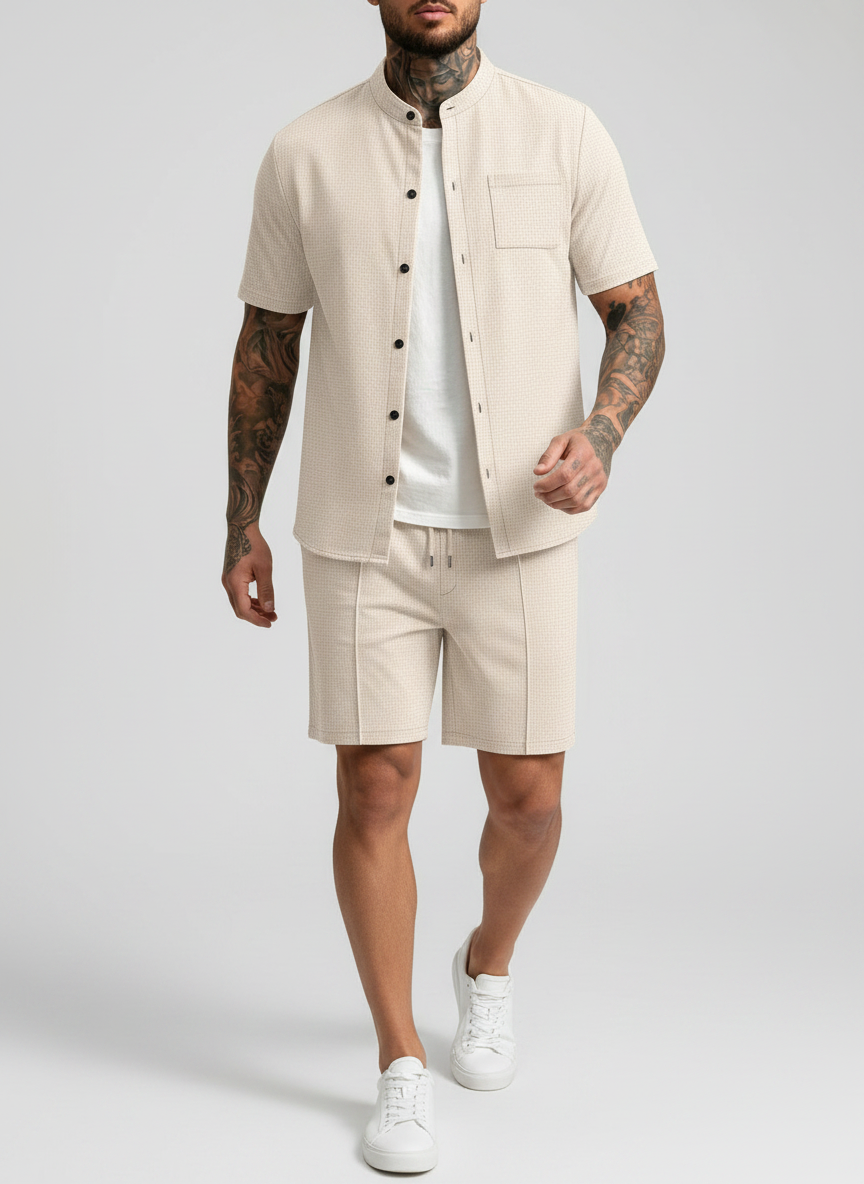 Ensemble chemise col montant short