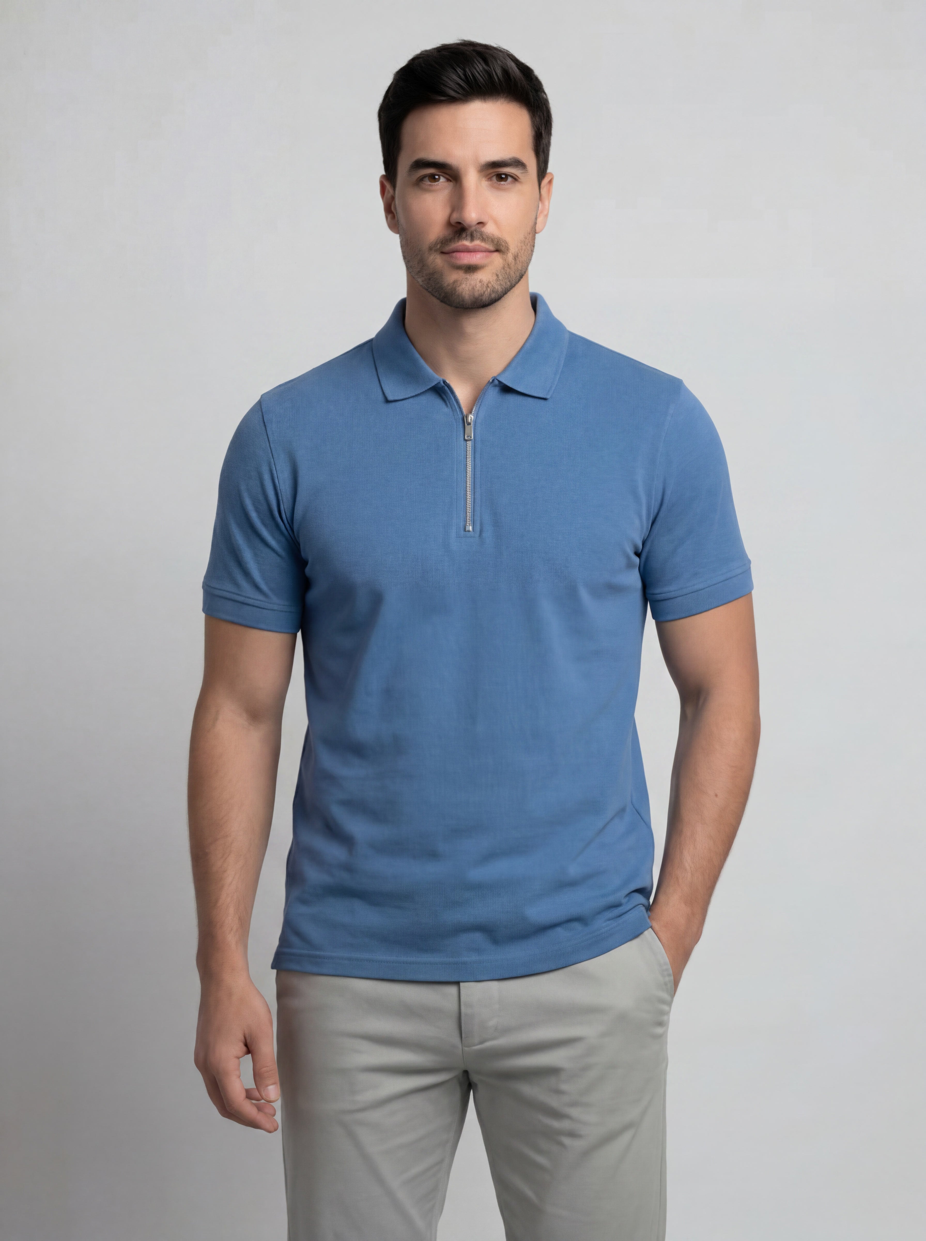 Polo zippé manches courtes - Style sportif chic et moderne