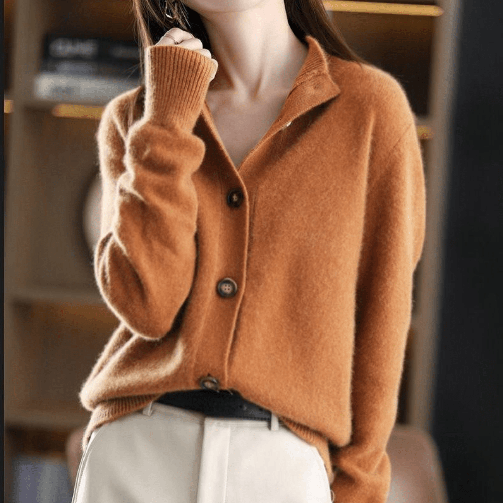 Gilet Femme en Laine Beige à Boutons – Style Chic et Raffiné